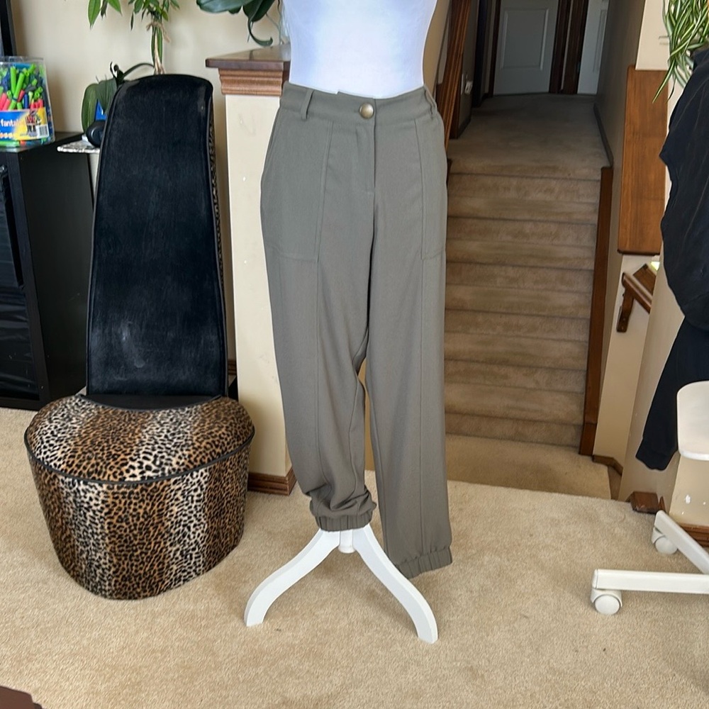 Ladies olive green jogger style Dress Pants